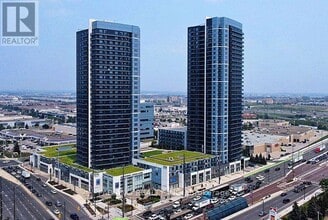 Building Photo - 3600 Hwy 7 W