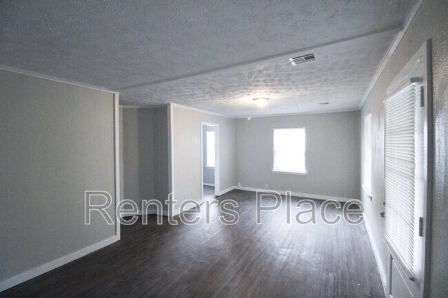 Foto del edificio - 200 E 6th St