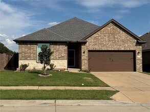 Building Photo - 7644 Spring Dr