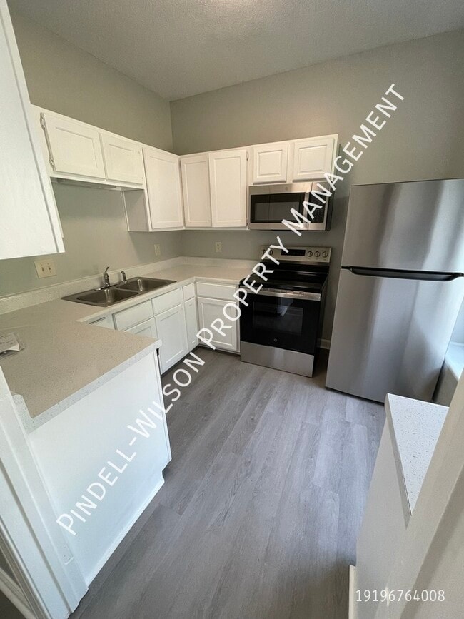 Building Photo - 6146 Loch Laural Ln