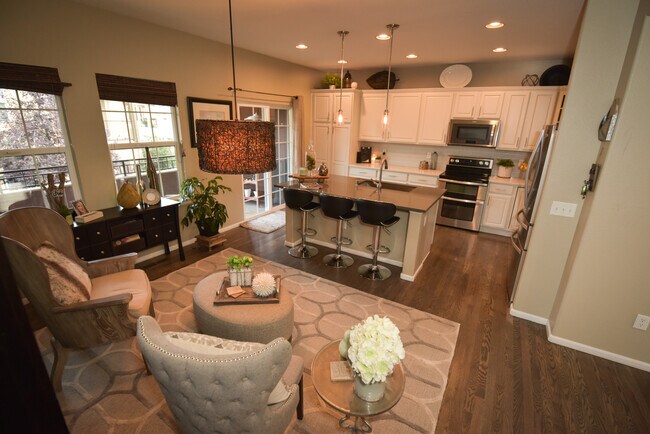 Foto del edificio - 9450 Ridgeline Blvd