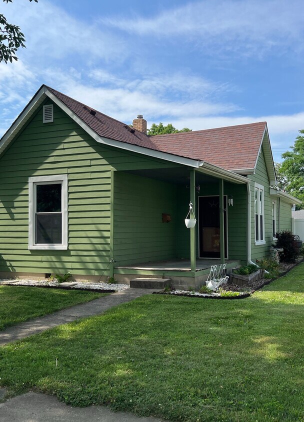 Foto principal - 448 W King St