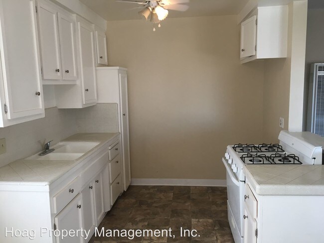 Foto del edificio - 8034 Gardendale St