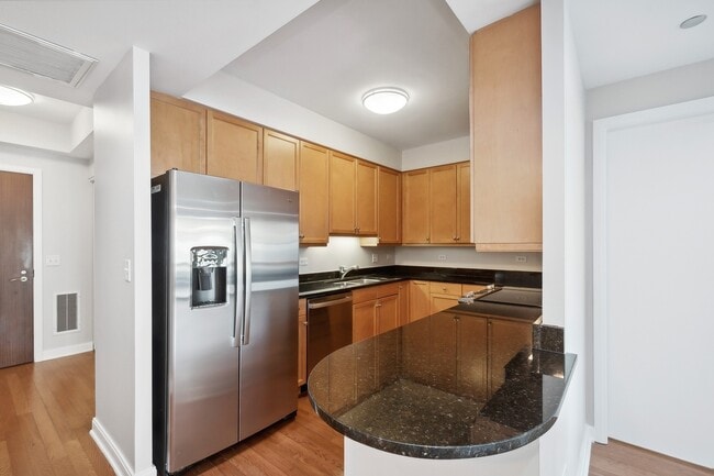 Foto del edificio - 130 N Garland Ct