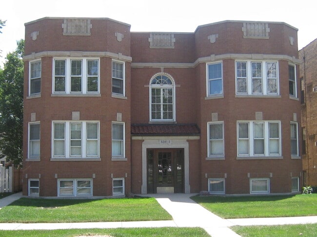 Building Photo - 5243 W Argyle St