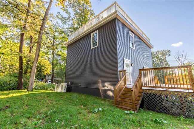 Building Photo - 343 Jersey Ave