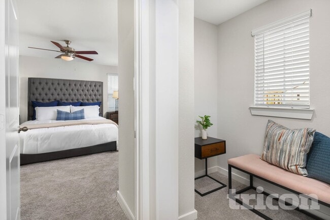 Interior Photo - Tricon Willow Creek