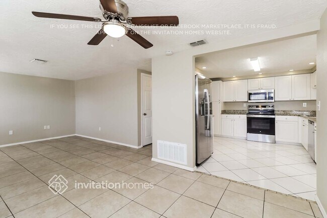 Foto del edificio - 3309 Seffner Dr