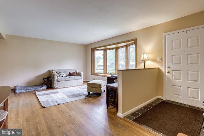 Building Photo - 1737 Olney Rd