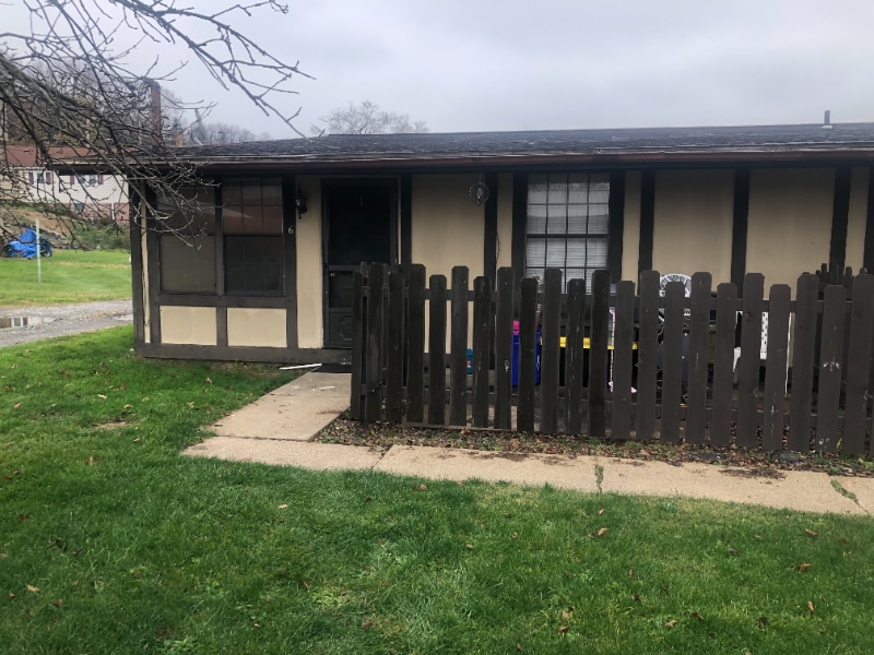 711 California Ave Unit 6, Rochester, PA 15074 Room for Rent in