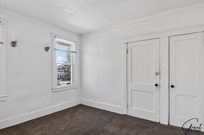 Foto del edificio - 72-74 Pilgrim St. - TLVN Properties LLC