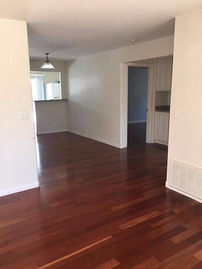 Foto del edificio - Spacious Beach House