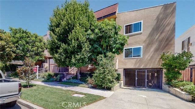 Building Photo - 1730 Camden Ave