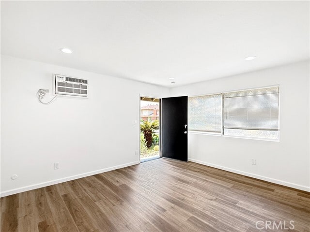 Building Photo - 18222 Mandarin Ln