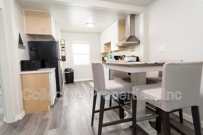 Foto del edificio - 3124 Cañon Street - 1