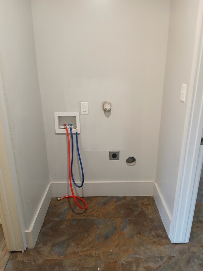 Building Photo - 2129 16th St