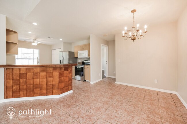 Foto del edificio - 2968 N Salford Boulevard, North Port, FL, ...