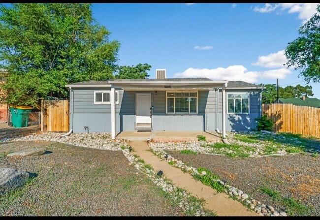 Foto del edificio - 5295 Perry St