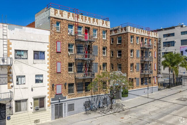 Primario - Great Studio and One Bedroom Apartment Home for Rent Near Downtown LA!