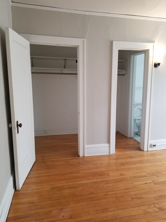 Yale Place Apartments Apartments 1212 Yale Pl Minneapolis, MN