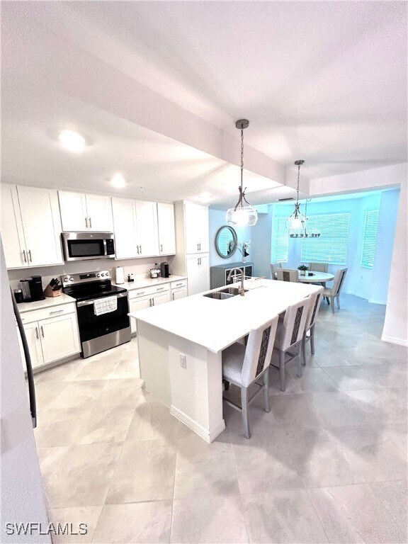 Foto del edificio - 14221 Heritage Landing Blvd