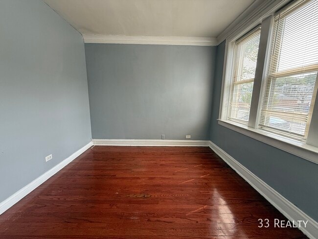 Foto del edificio - 2751 N Lavergne Ave