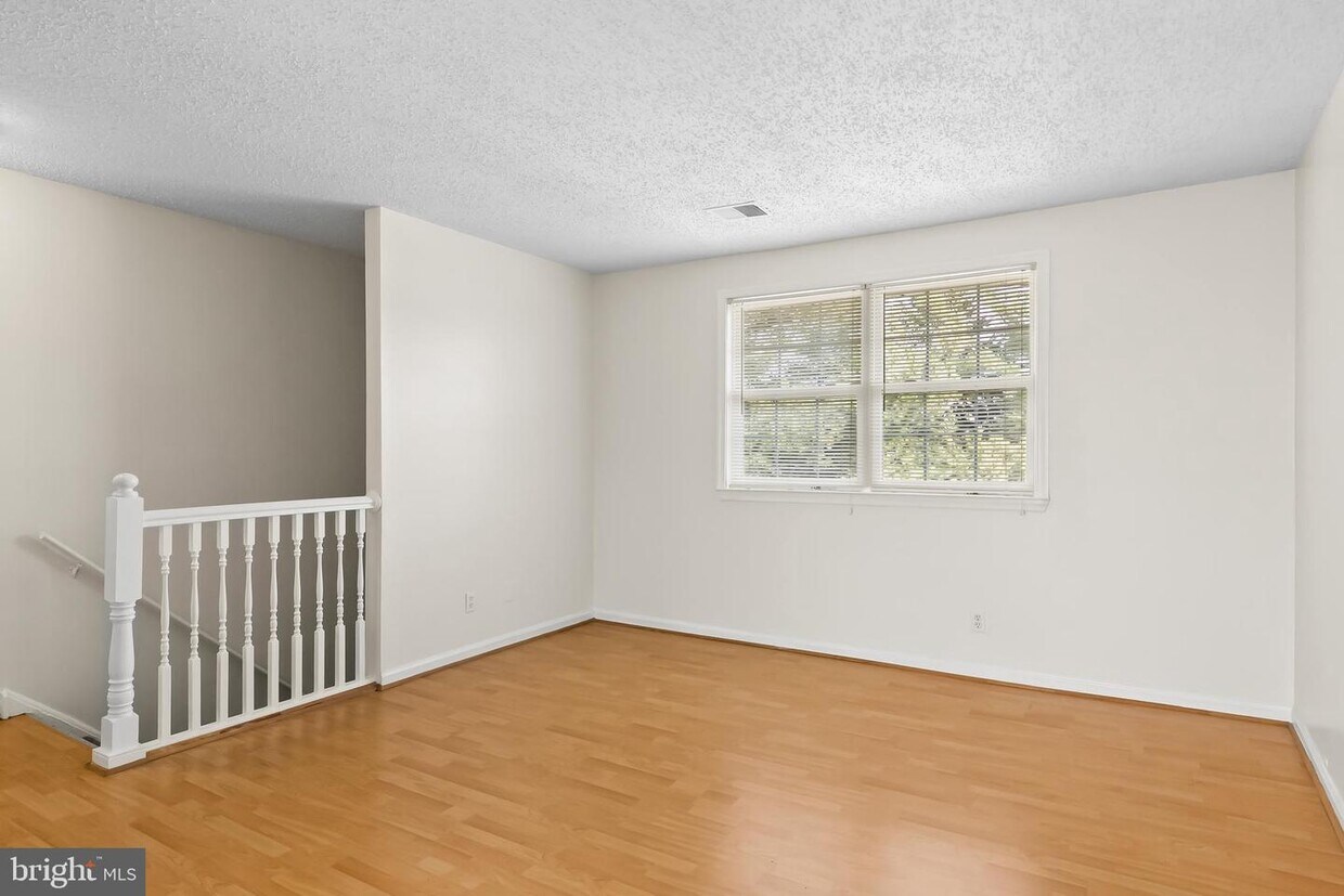 125 Eaves Mill Rd, Medford, NJ 08055 Room for Rent in Medford, NJ