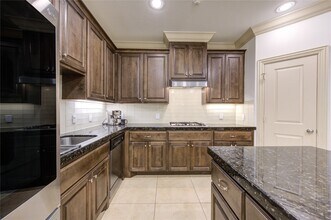 Building Photo - 13606 Teal Bluff Ln