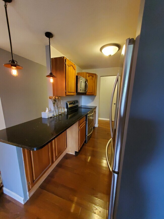 Ample Cabinet Storage - 85 Riverside Ave