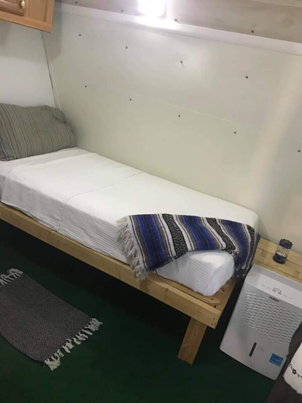 Foto del edificio - 119 Sikes Dr