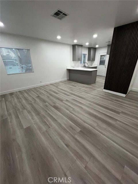 Foto del edificio - 7442 Potomac Street