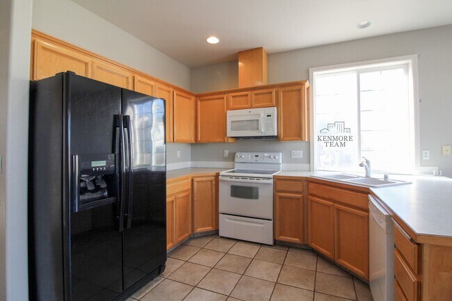 Foto del edificio - 3 Bedroom, 2.5 Bath Home in West Pasco