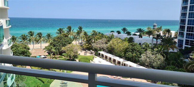 Foto del edificio - 3001 S Ocean Dr