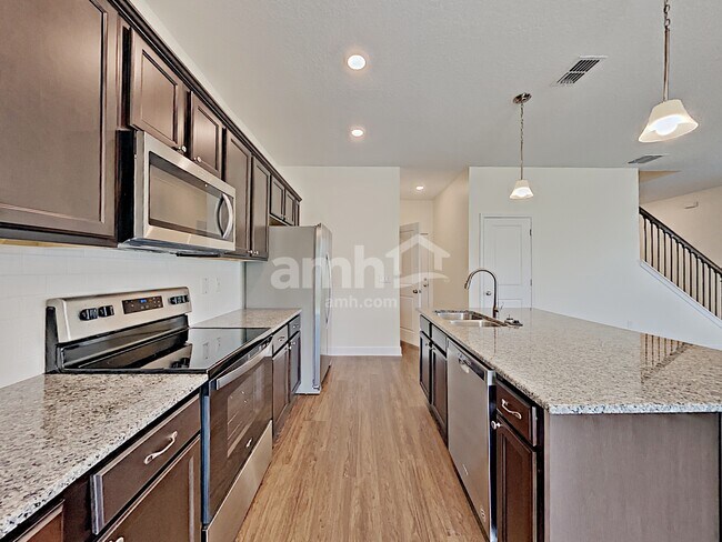 Foto del edificio - 4659 Reisswood Loop
