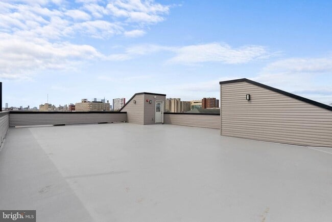 Foto del edificio - 809 Diamond St