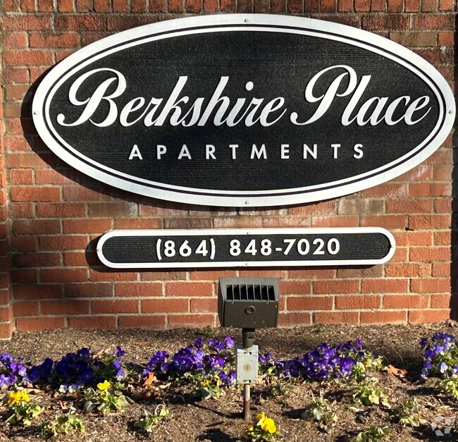 Building Photo - Berkshire Place Apartments