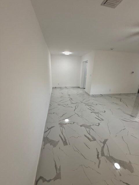 Foto del edificio - 5962 NW 19th St