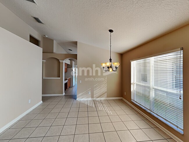 Building Photo - 11508 Misty Isle Lane