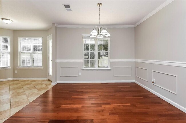 Building Photo - 3032 Lake Park Trail