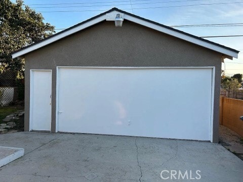 Building Photo - 408 E Jacaranda Ave