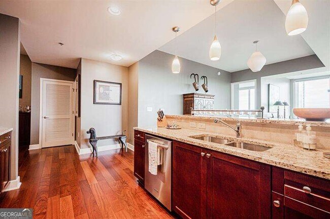 Foto del edificio - 2795 Peachtree Rd