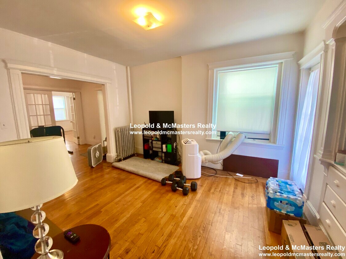 26 Medfield St, Boston, MA 02215 Townhouse for Rent in Boston, MA