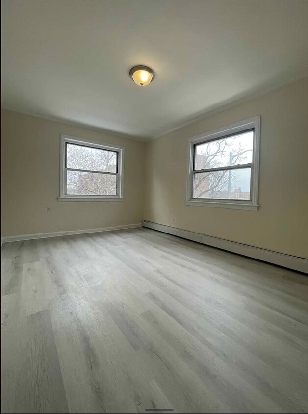 Foto del edificio - 95-16 67th Ave