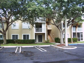 Building Photo - 266 Village Blvd
