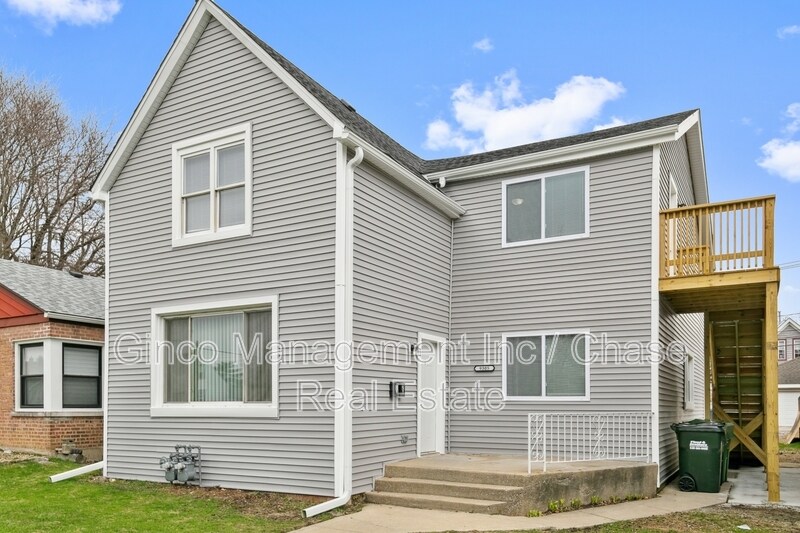 Foto principal - 9305 S Homan Ave
