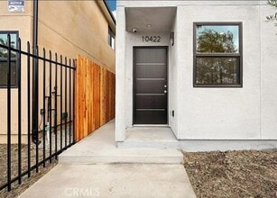 Building Photo - 10422 Graham Ave