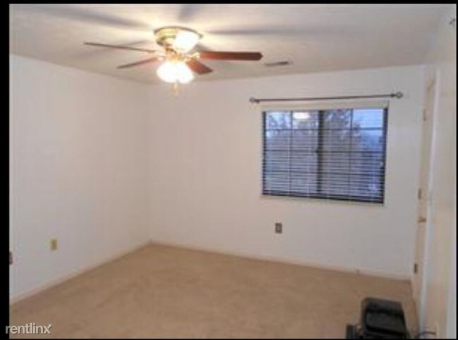 Building Photo - 3909 Yardley Ct
