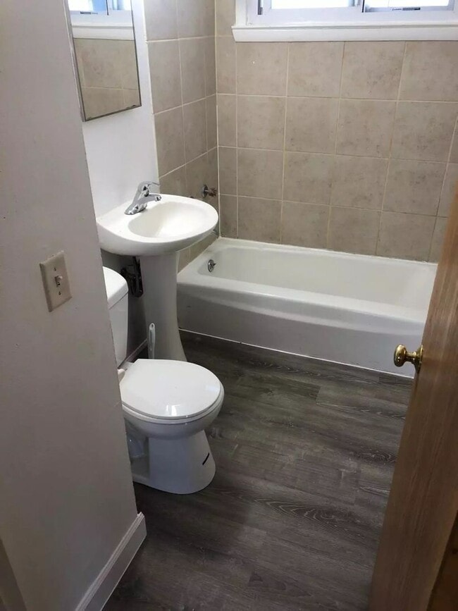 Foto del edificio - 5405-5407 N 37th St