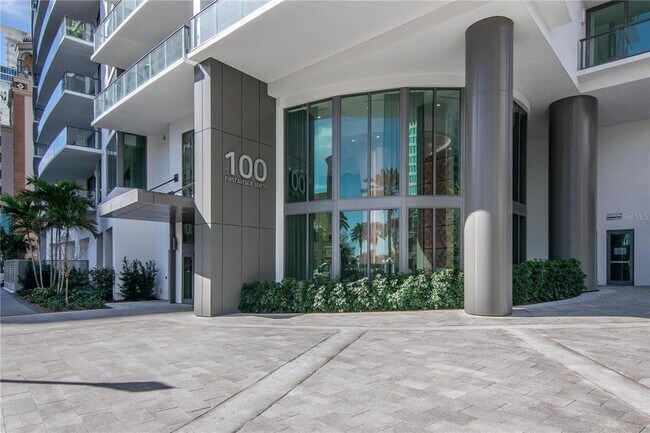 Building Photo - 100 1st Ave N
