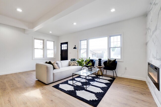 Foto del edificio - 725 4th St